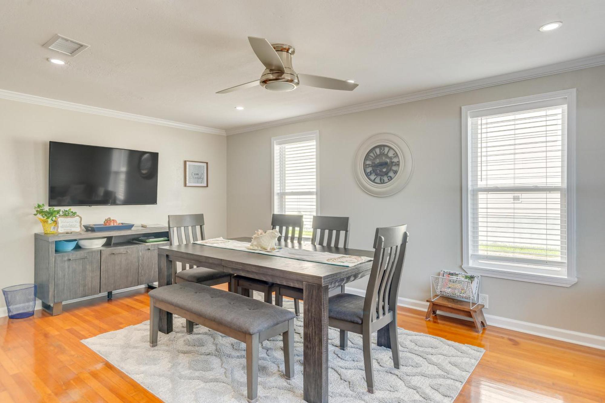 1 Mi To Dtwn Home With Furnished Patio In Pensacola Exteriér fotografie